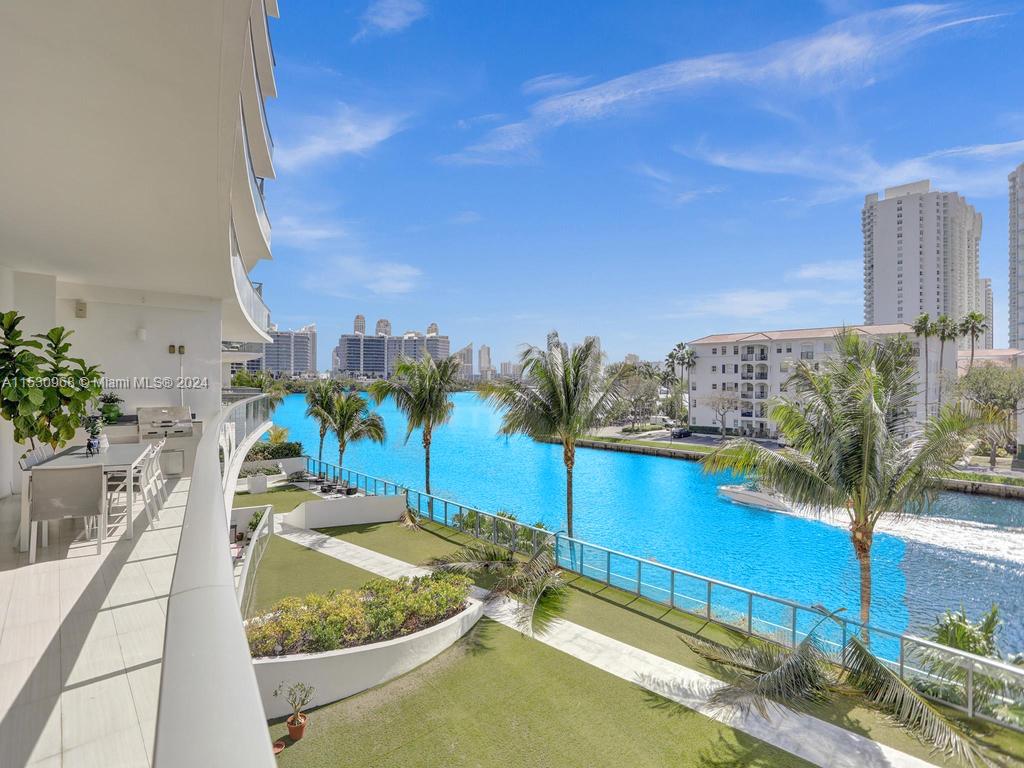 3250 NE 188th St 207, Aventura, Florida 33180, 3 Bedrooms Bedrooms, ,4 BathroomsBathrooms,Residential,For Sale,3250 NE 188th St 207,A11530968