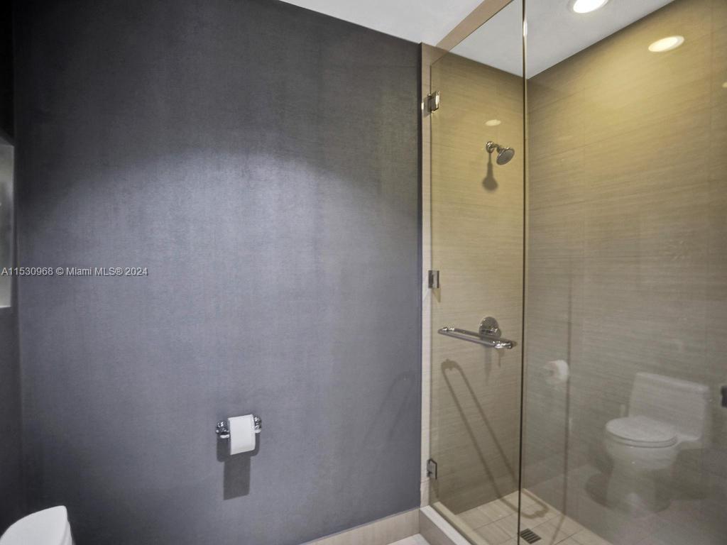 3250 NE 188th St 207, Aventura, Florida 33180, 3 Bedrooms Bedrooms, ,4 BathroomsBathrooms,Residential,For Sale,3250 NE 188th St 207,A11530968