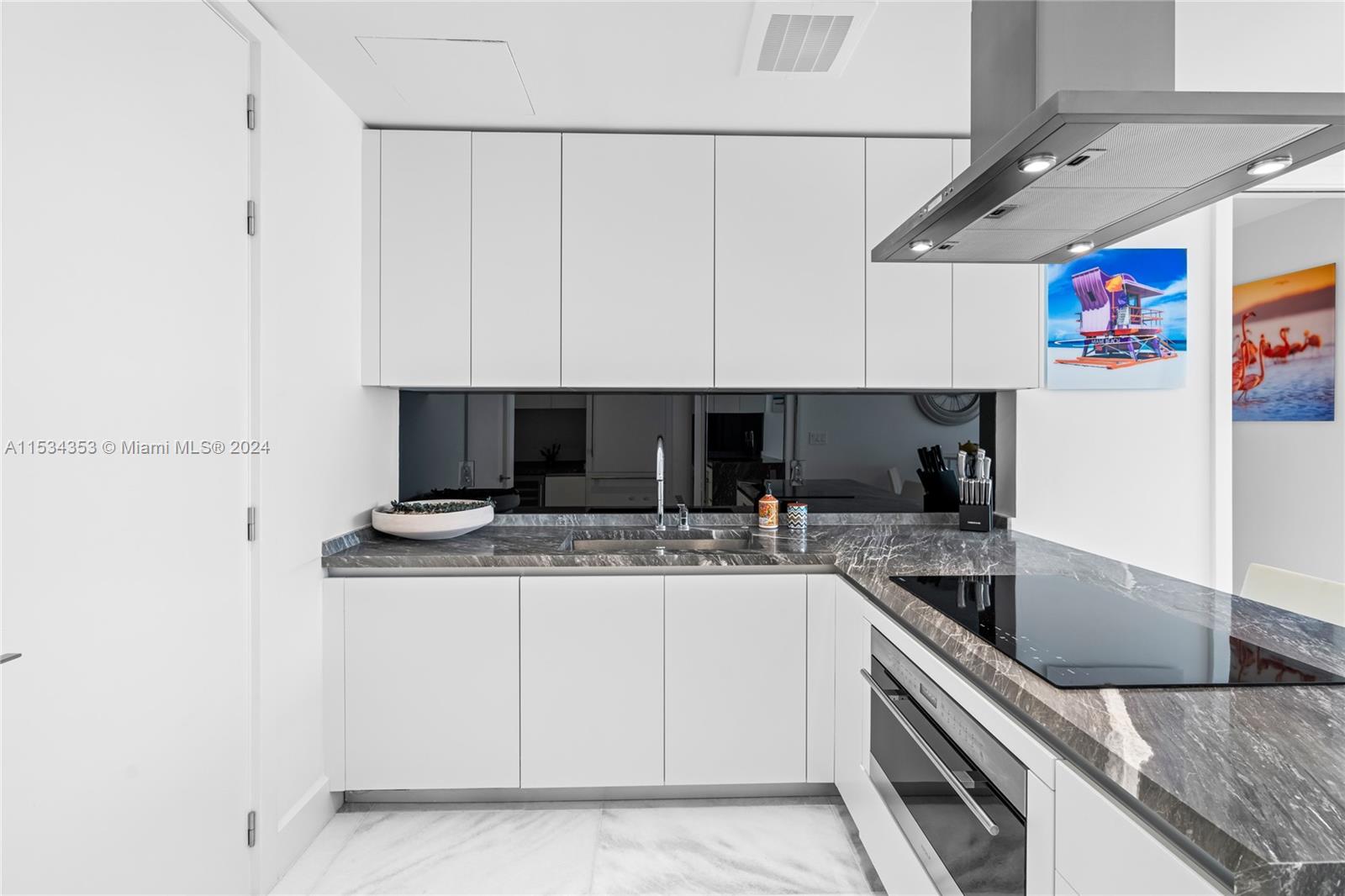 700 NE 26th Ter 1404, Miami, Florida 33137, 1 Bedroom Bedrooms, ,1 BathroomBathrooms,Residential,For Sale,700 NE 26th Ter 1404,A11534353