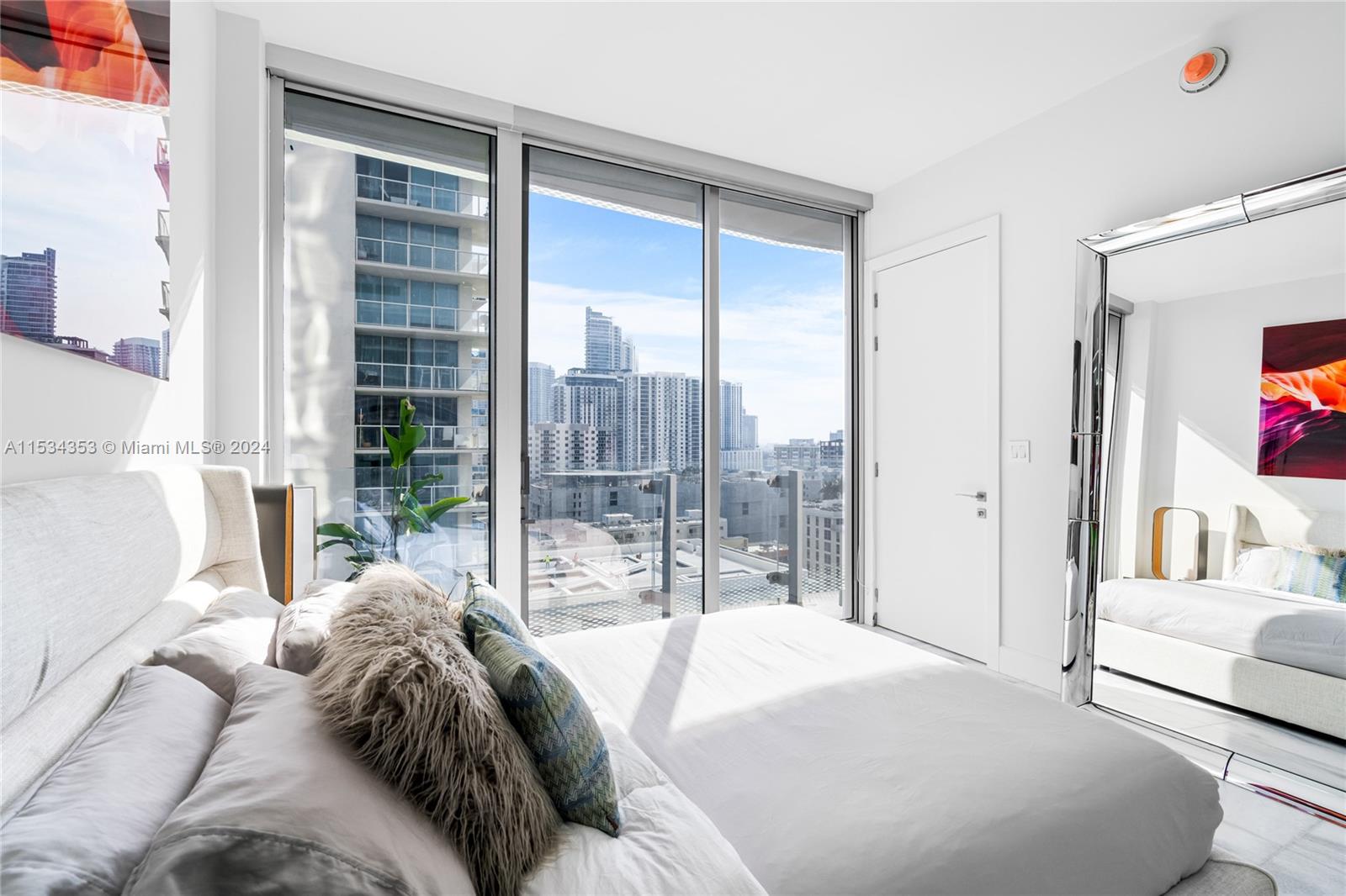 700 NE 26th Ter 1404, Miami, Florida 33137, 1 Bedroom Bedrooms, ,1 BathroomBathrooms,Residential,For Sale,700 NE 26th Ter 1404,A11534353