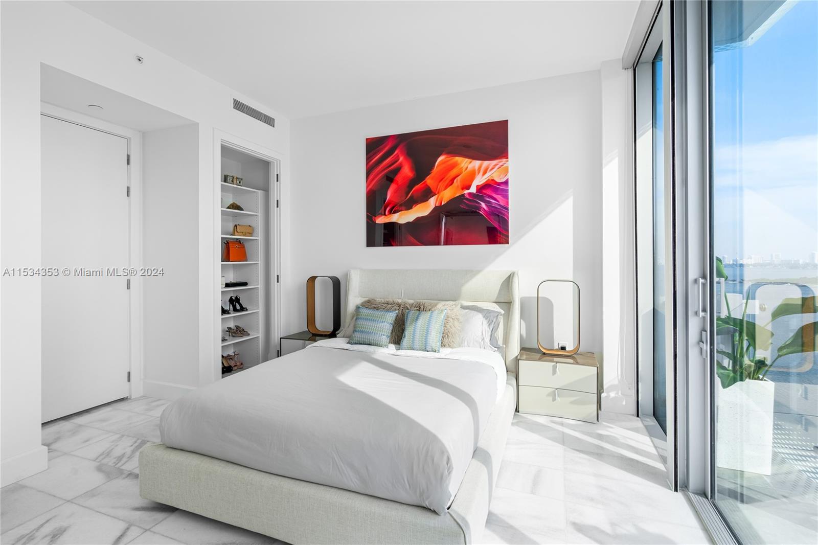 700 NE 26th Ter 1404, Miami, Florida 33137, 1 Bedroom Bedrooms, ,1 BathroomBathrooms,Residential,For Sale,700 NE 26th Ter 1404,A11534353