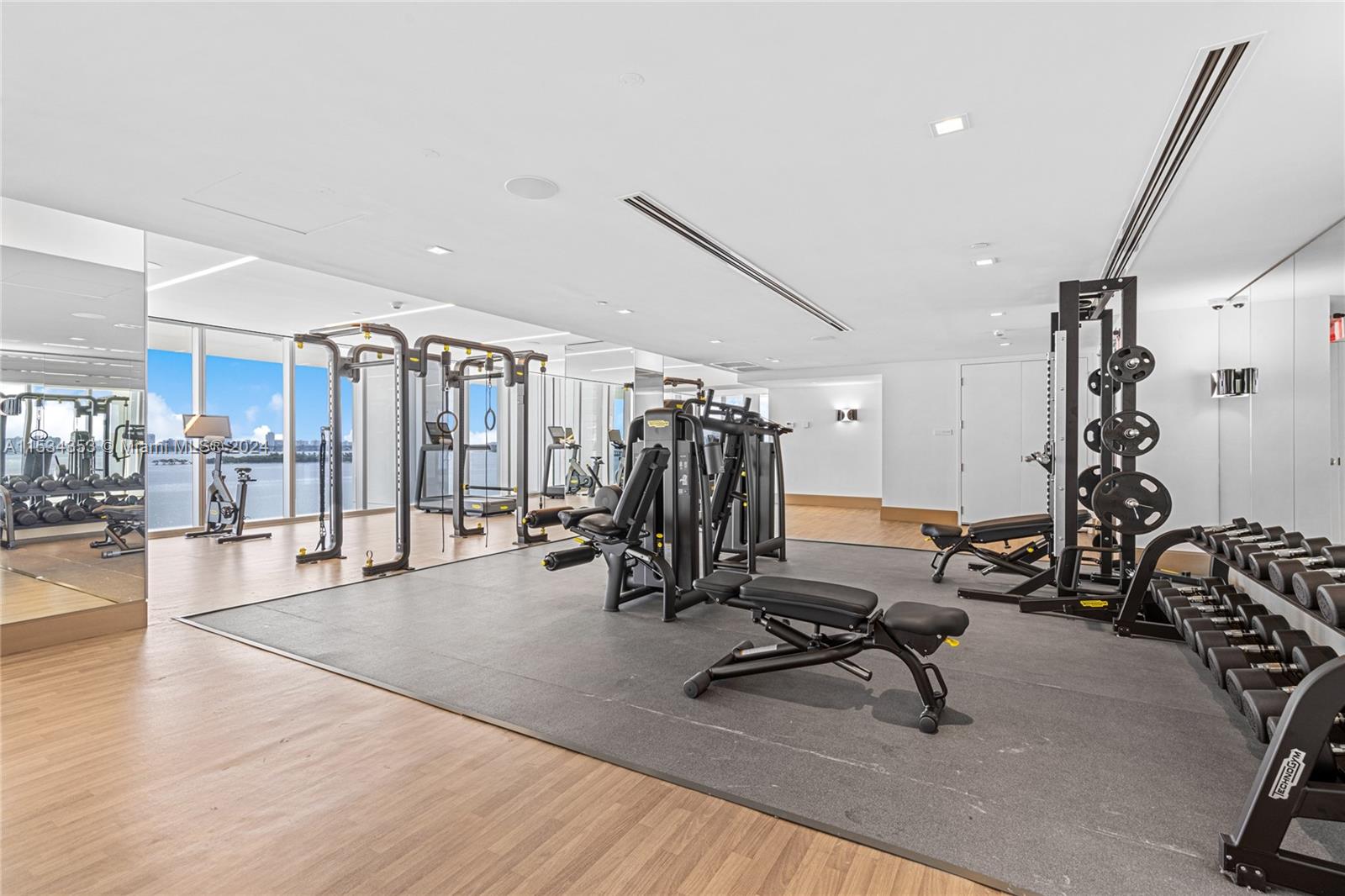 700 NE 26th Ter 1404, Miami, Florida 33137, 1 Bedroom Bedrooms, ,1 BathroomBathrooms,Residential,For Sale,700 NE 26th Ter 1404,A11534353