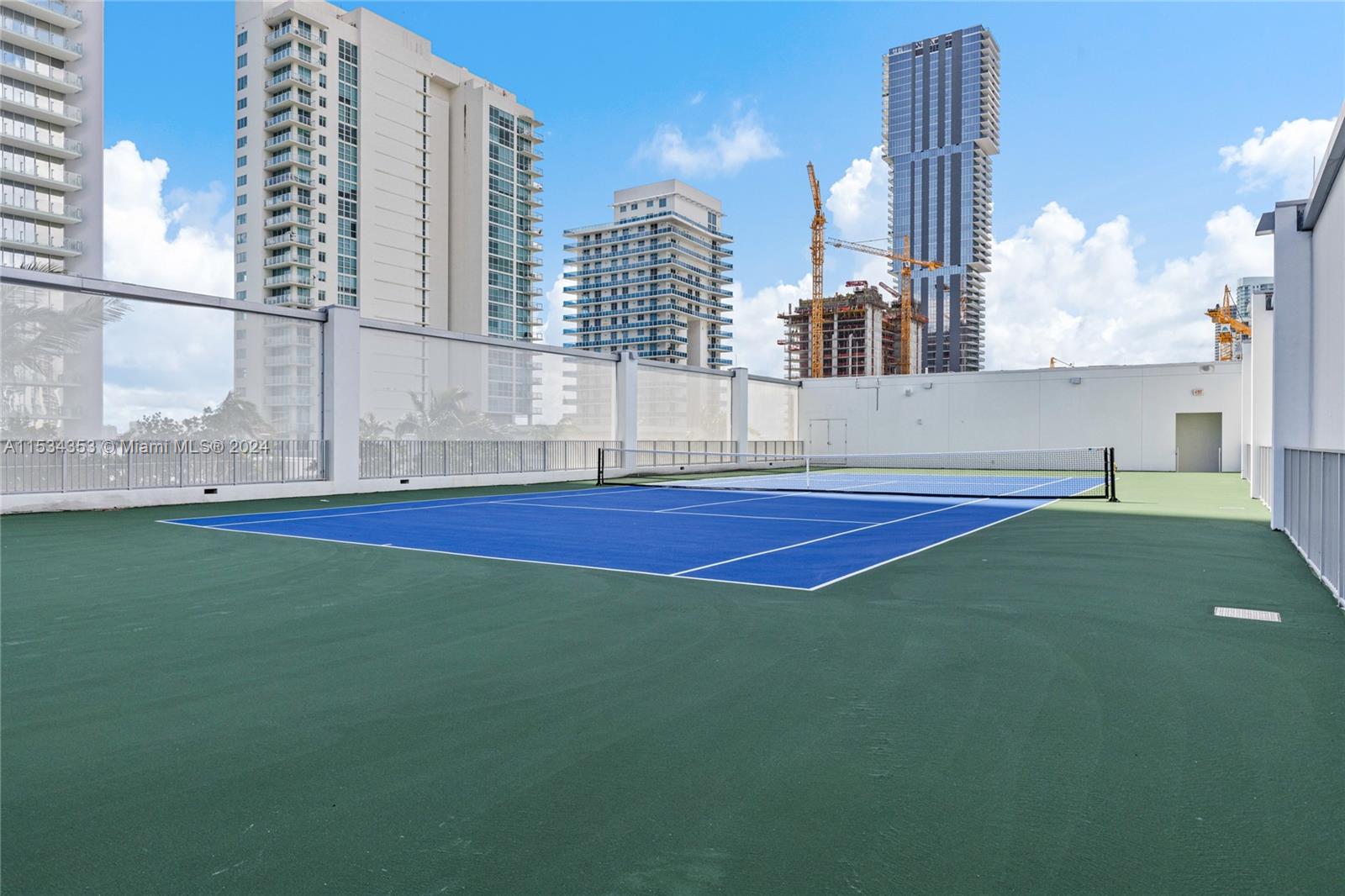 700 NE 26th Ter 1404, Miami, Florida 33137, 1 Bedroom Bedrooms, ,1 BathroomBathrooms,Residential,For Sale,700 NE 26th Ter 1404,A11534353