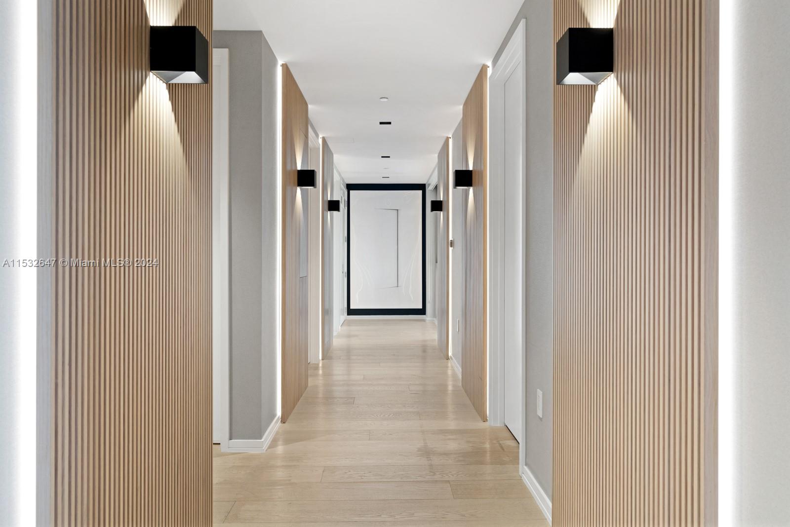 300 Collins Ave 4C, Miami Beach, Florida 33139, 3 Bedrooms Bedrooms, ,3 BathroomsBathrooms,Residential,For Sale,300 Collins Ave 4C,A11532647