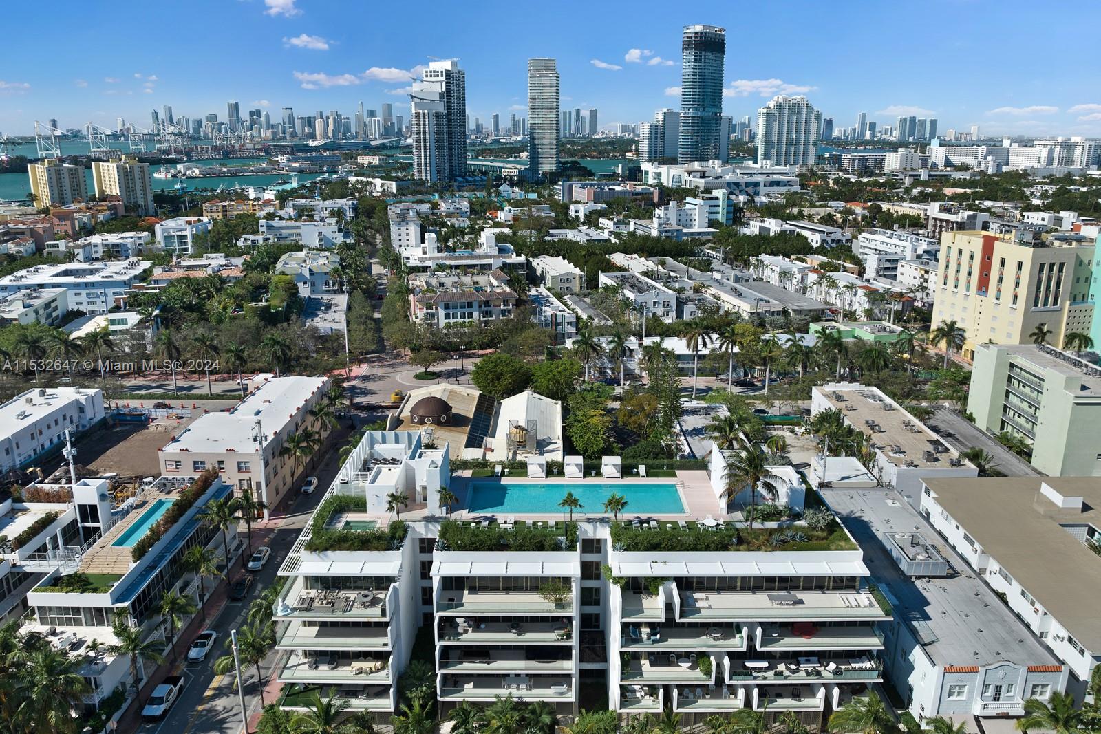 300 Collins Ave 4C, Miami Beach, Florida 33139, 3 Bedrooms Bedrooms, ,3 BathroomsBathrooms,Residential,For Sale,300 Collins Ave 4C,A11532647