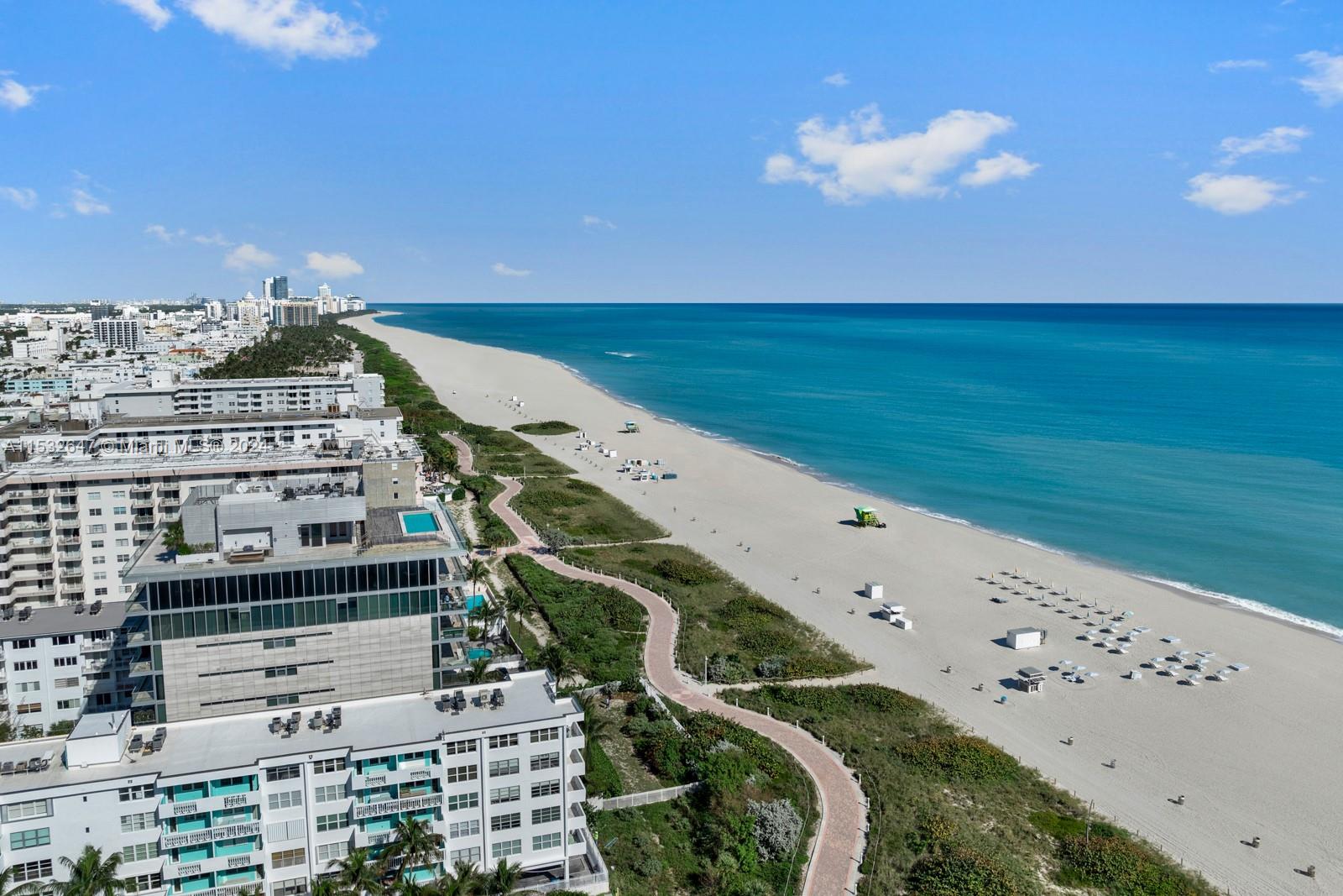 300 Collins Ave 4C, Miami Beach, Florida 33139, 3 Bedrooms Bedrooms, ,3 BathroomsBathrooms,Residential,For Sale,300 Collins Ave 4C,A11532647