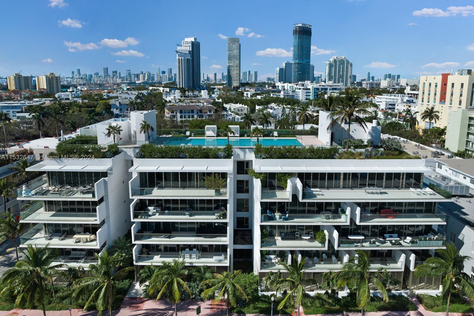 300 Collins Ave 4C, Miami Beach, Florida 33139, 3 Bedrooms Bedrooms, ,3 BathroomsBathrooms,Residential,For Sale,300 Collins Ave 4C,A11532647