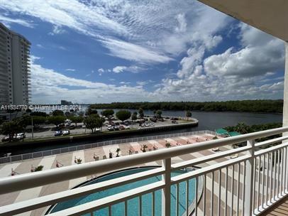 Sunny Isles Beach, FL, 33160 United States, 1 Bedroom Bedrooms, ,1 BathroomBathrooms,Residential,For Sale,A11534770