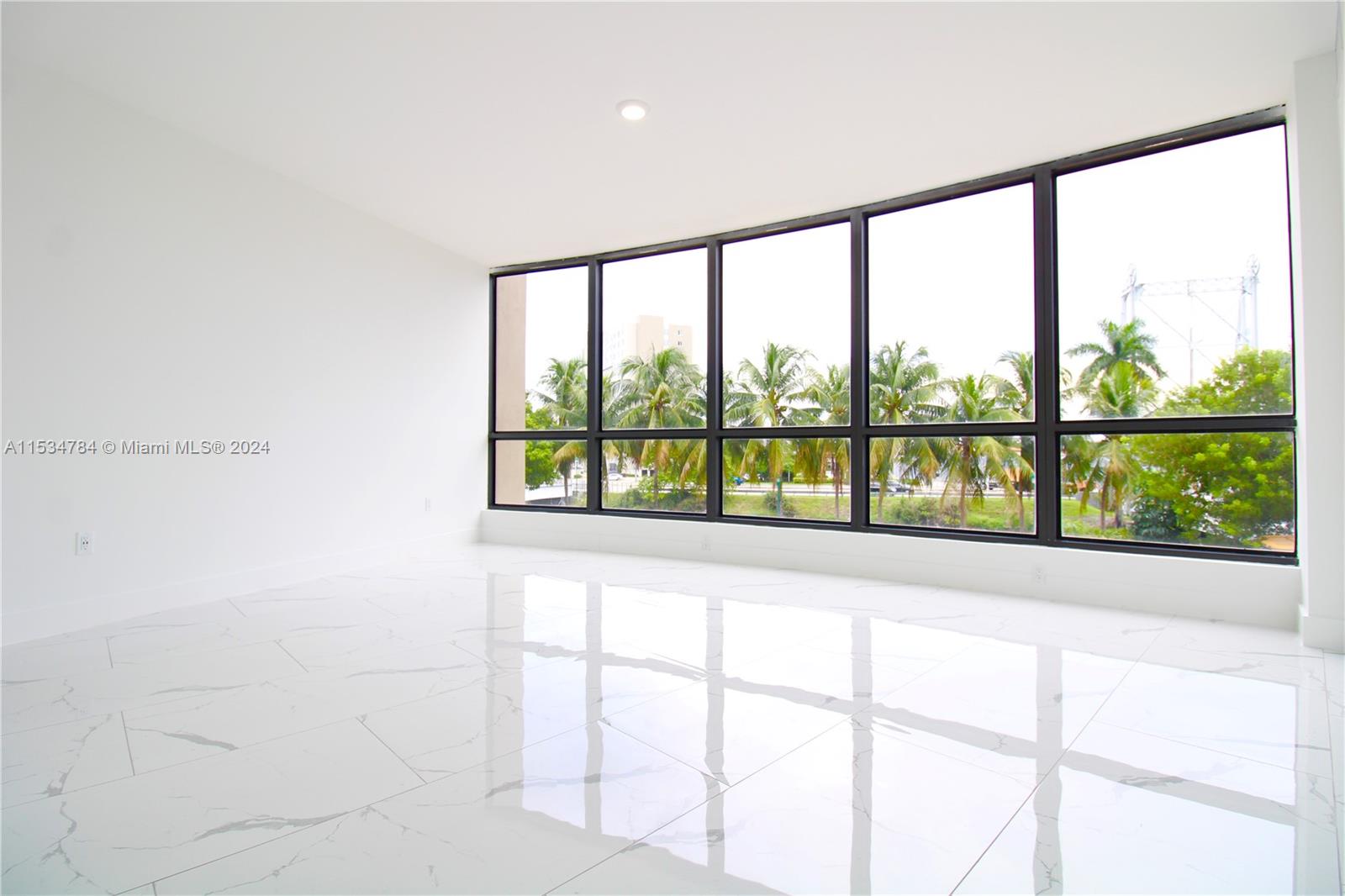 UNITS VARY DEPENDING ON FLOORPLAN TYPE