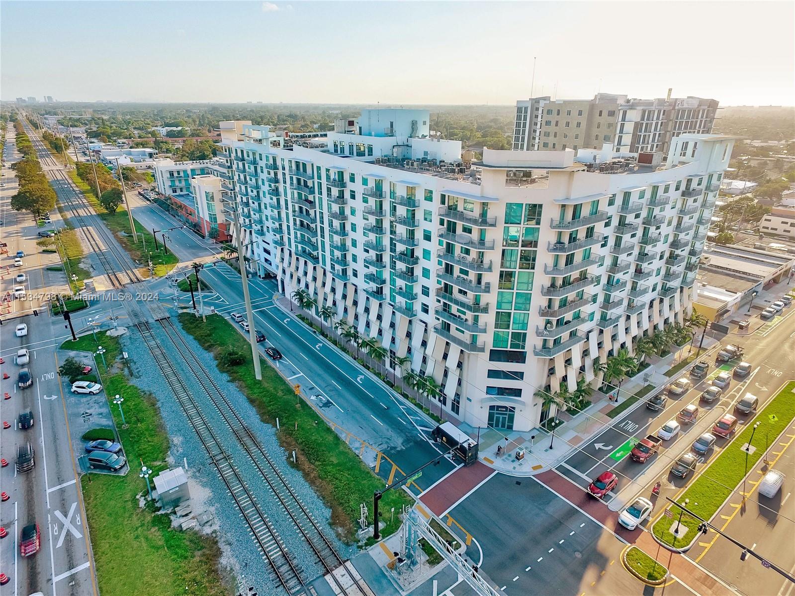 140 S Dixie Hwy 1029, Hollywood, Florida 33020, 2 Bedrooms Bedrooms, ,2 BathroomsBathrooms,Residentiallease,For Rent,140 S Dixie Hwy 1029,A11534798