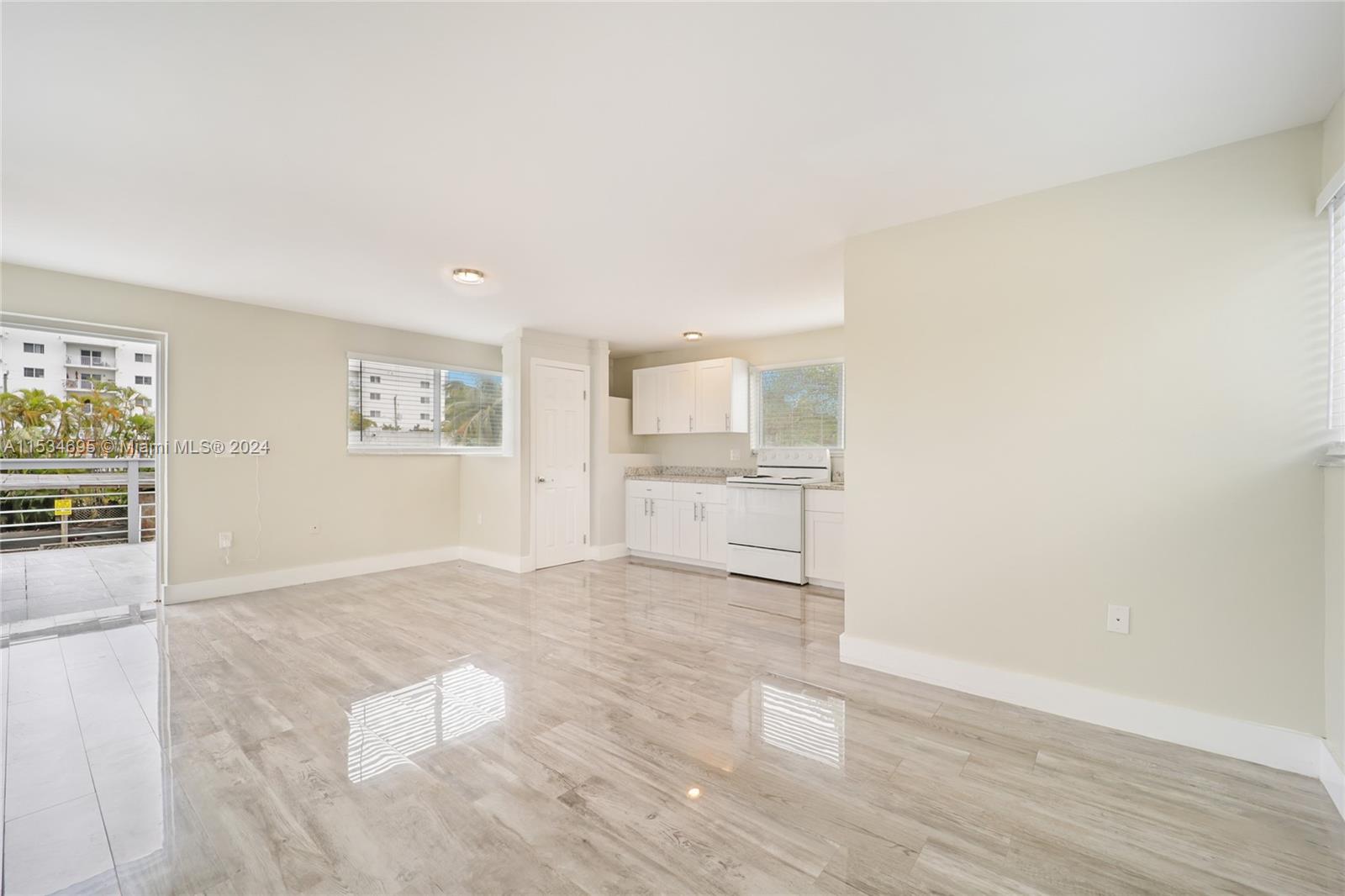 805 NW 7th St Rd, Miami, Florida 33136, 4 Bedrooms Bedrooms, ,3 BathroomsBathrooms,Residential,For Sale,805 NW 7th St Rd,A11534695