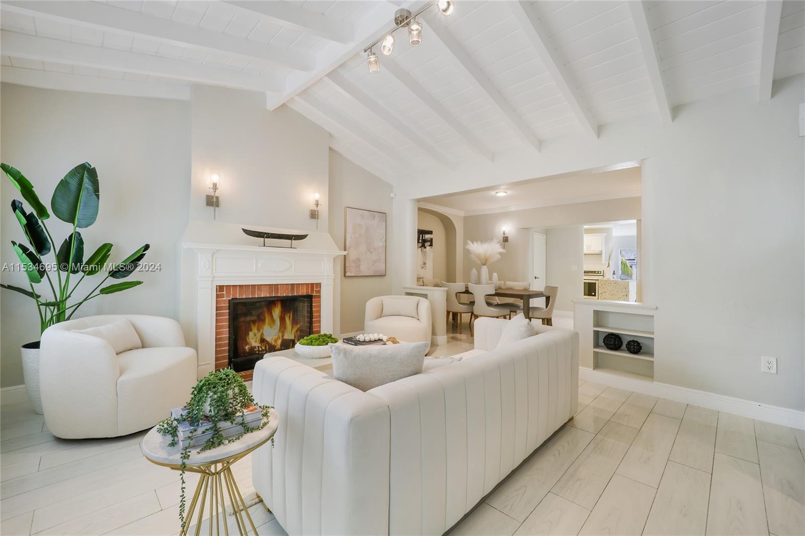 805 NW 7th St Rd, Miami, Florida 33136, 4 Bedrooms Bedrooms, ,3 BathroomsBathrooms,Residential,For Sale,805 NW 7th St Rd,A11534695