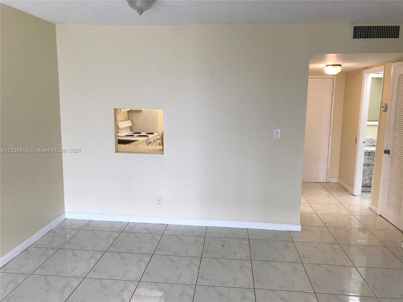 16710 NE 9th Ave 408, North Miami Beach, Florida 33162, 1 Bedroom Bedrooms, ,1 BathroomBathrooms,Residentiallease,For Rent,16710 NE 9th Ave 408,A11534815