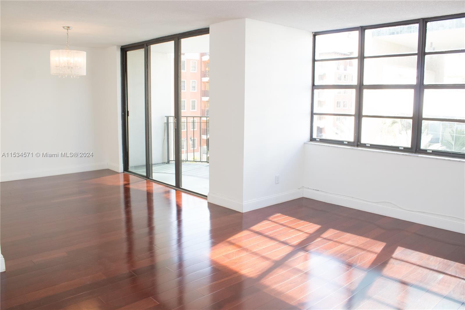 66 Valencia Ave 602A, Coral Gables, Florida 33134, 2 Bedrooms Bedrooms, ,2 BathroomsBathrooms,Residentiallease,For Rent,66 Valencia Ave 602A,A11534571