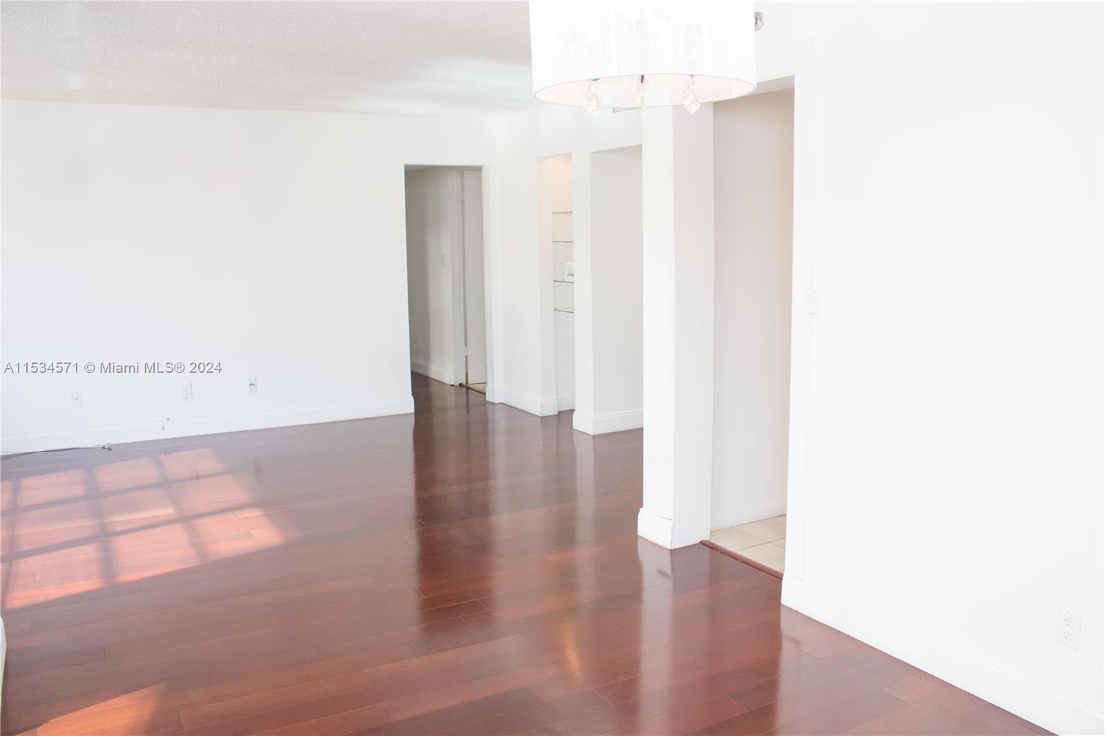 66 Valencia Ave 602A, Coral Gables, Florida 33134, 2 Bedrooms Bedrooms, ,2 BathroomsBathrooms,Residentiallease,For Rent,66 Valencia Ave 602A,A11534571