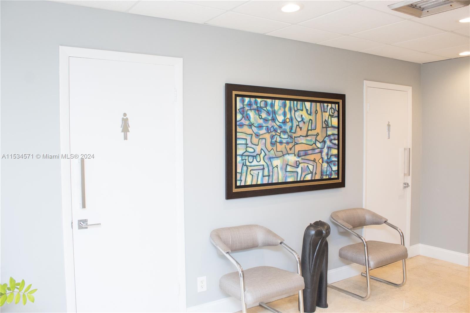 66 Valencia Ave 602A, Coral Gables, Florida 33134, 2 Bedrooms Bedrooms, ,2 BathroomsBathrooms,Residentiallease,For Rent,66 Valencia Ave 602A,A11534571