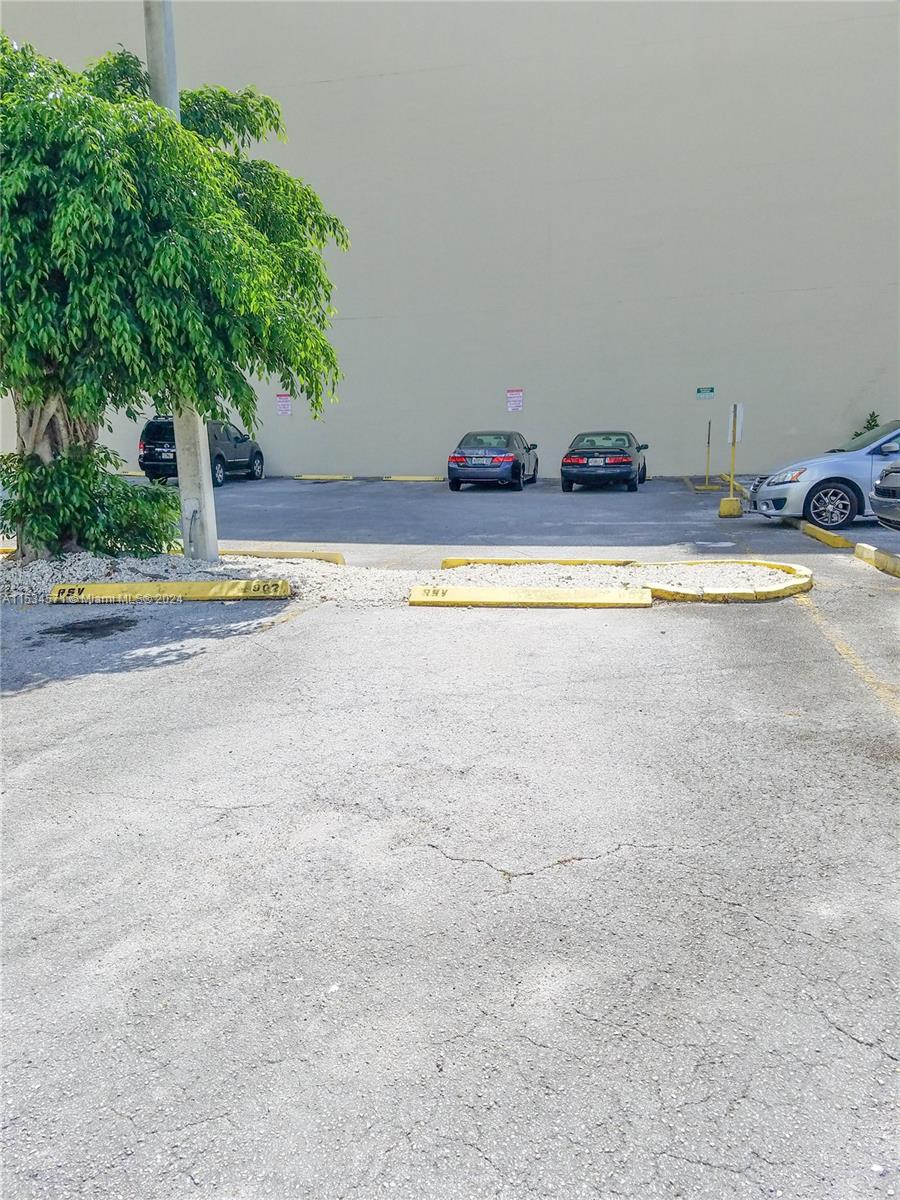 66 Valencia Ave 602A, Coral Gables, Florida 33134, 2 Bedrooms Bedrooms, ,2 BathroomsBathrooms,Residentiallease,For Rent,66 Valencia Ave 602A,A11534571