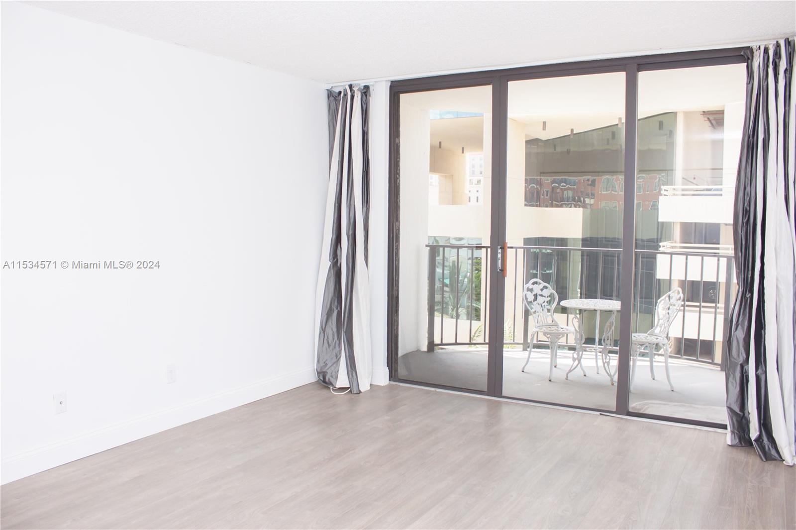 66 Valencia Ave 602A, Coral Gables, Florida 33134, 2 Bedrooms Bedrooms, ,2 BathroomsBathrooms,Residentiallease,For Rent,66 Valencia Ave 602A,A11534571