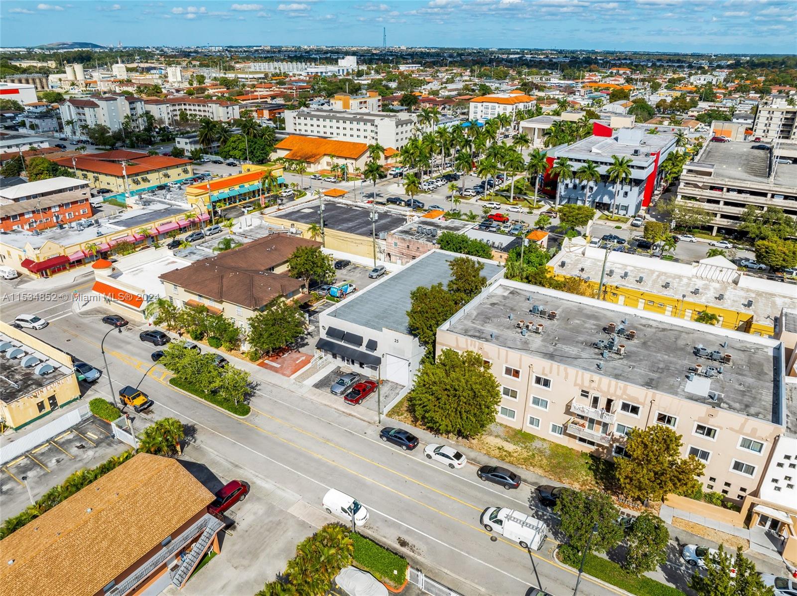 25 E 4th St, Hialeah, Florida 33010, ,Commercialsale,For Sale,25 E 4th St,A11534852