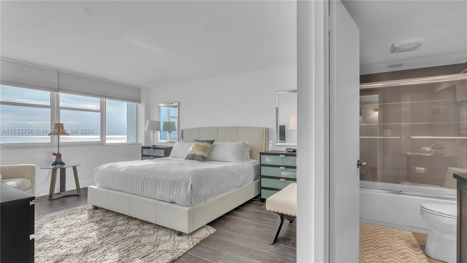 Endless Views from Bed!!!!!!!!!!