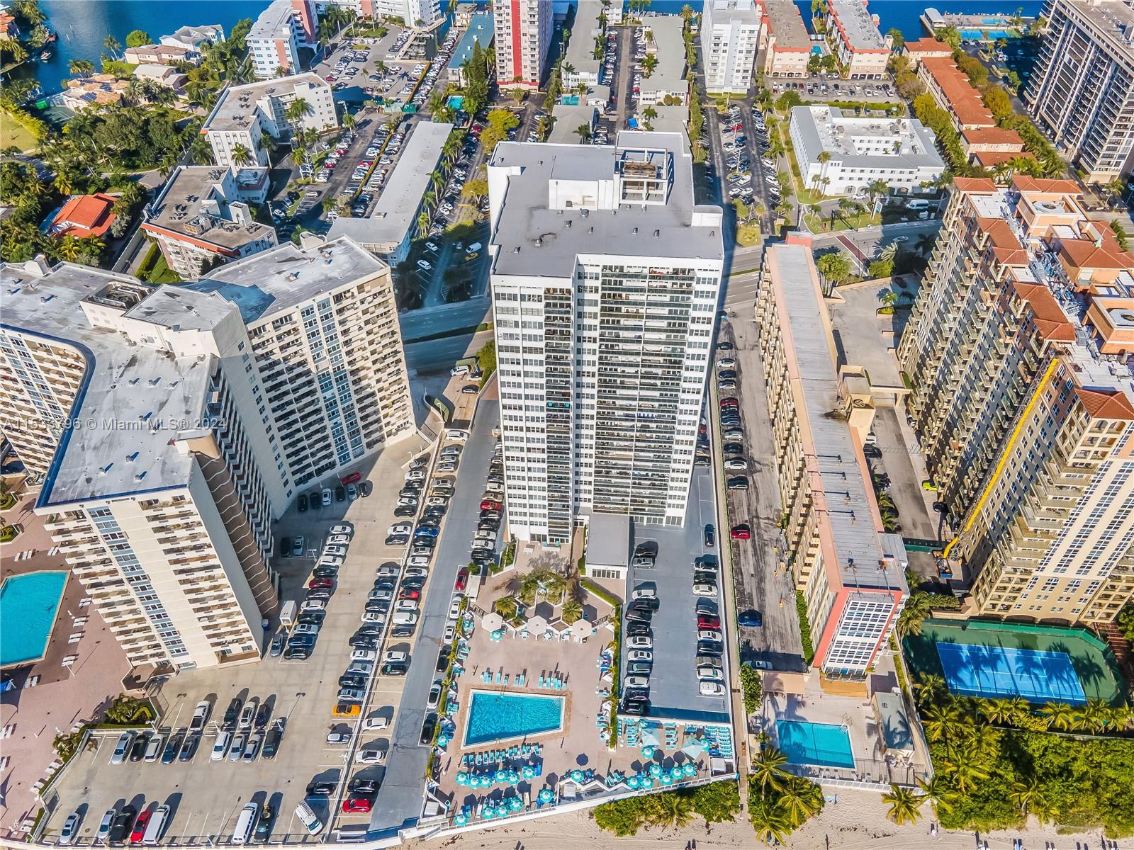 3140 S Ocean Dr (Avail 5/1-11/15) 604, Hallandale Beach, Florida 33009, 2 Bedrooms Bedrooms, ,2 BathroomsBathrooms,Residentiallease,For Rent,3140 S Ocean Dr (Avail 5/1-11/15) 604,A11533796