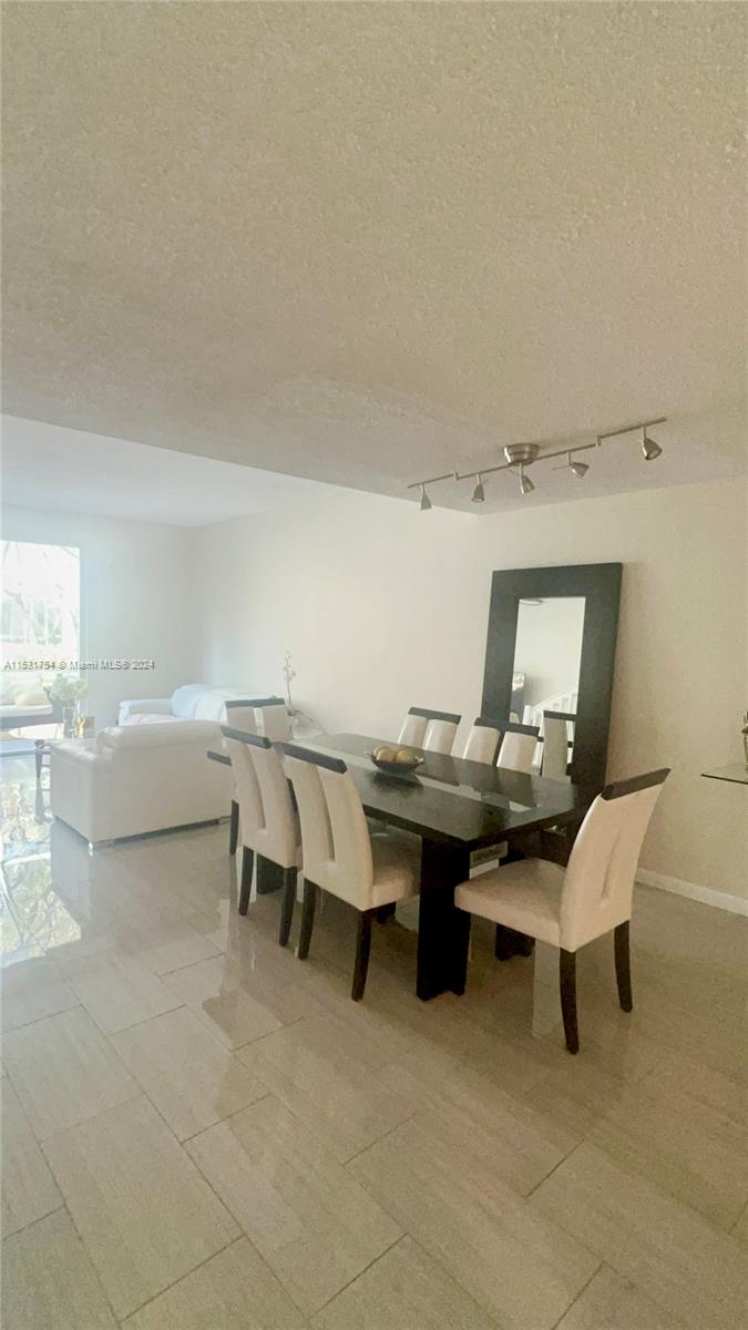 1597 Barcelona Way, Weston, FL, 33327 United States, 3 Bedrooms Bedrooms, ,2 BathroomsBathrooms,Residential,For Sale,Barcelona Way,A11531754