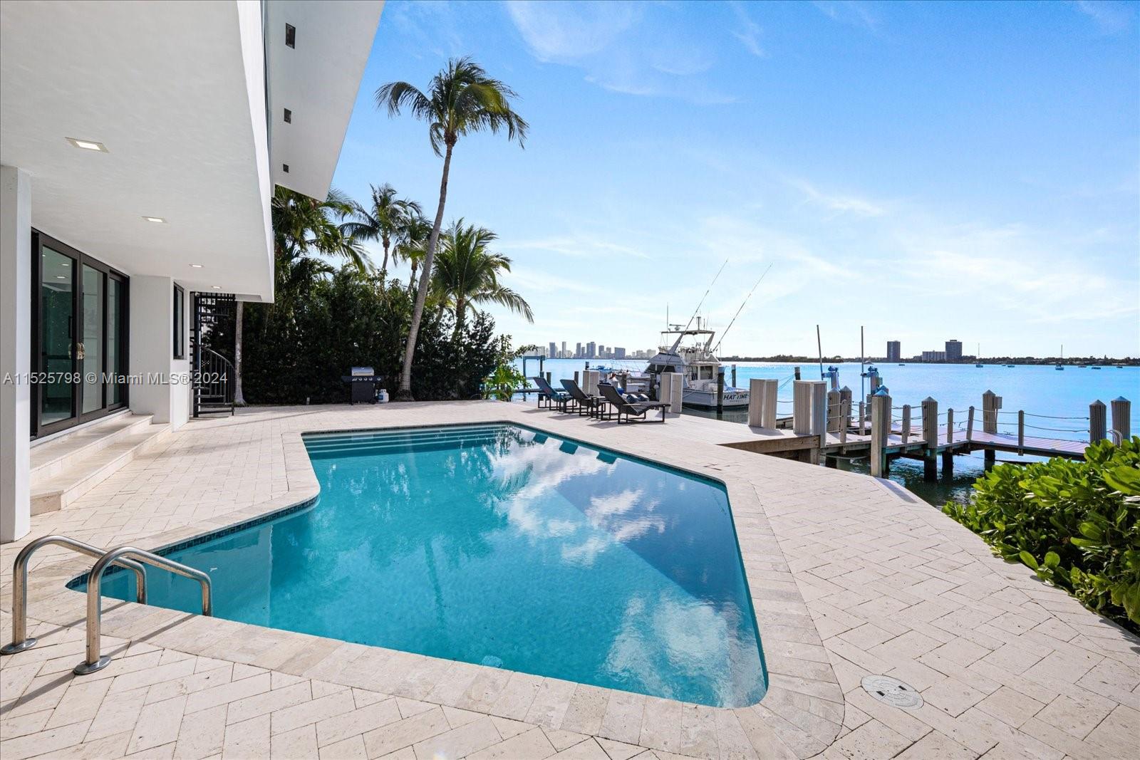 7720 Miami View Dr, North Bay Village, Florida 33141, 5 Bedrooms Bedrooms, ,4 BathroomsBathrooms,Residential,For Sale,7720 Miami View Dr,A11525798