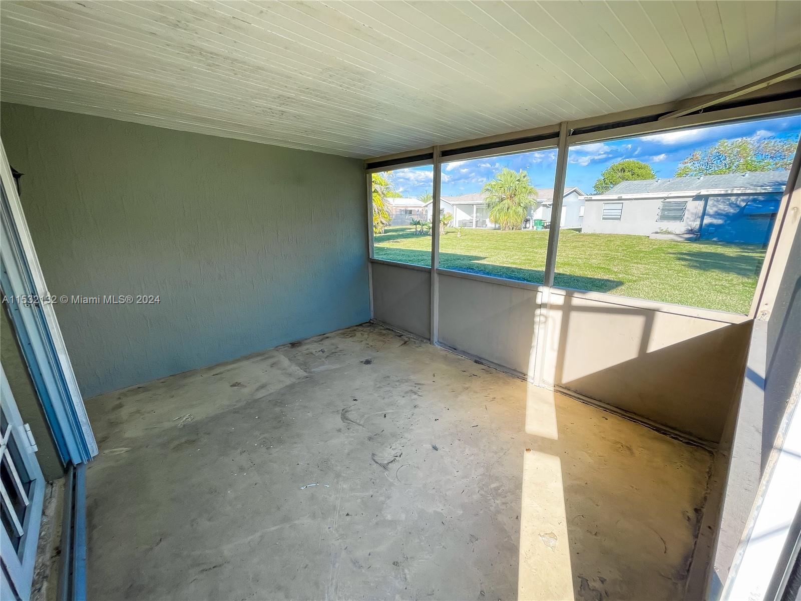 7006 NW 99th Way, Tamarac, Florida 33321, 2 Bedrooms Bedrooms, ,1 BathroomBathrooms,Residentiallease,For Rent,7006 NW 99th Way,A11532132