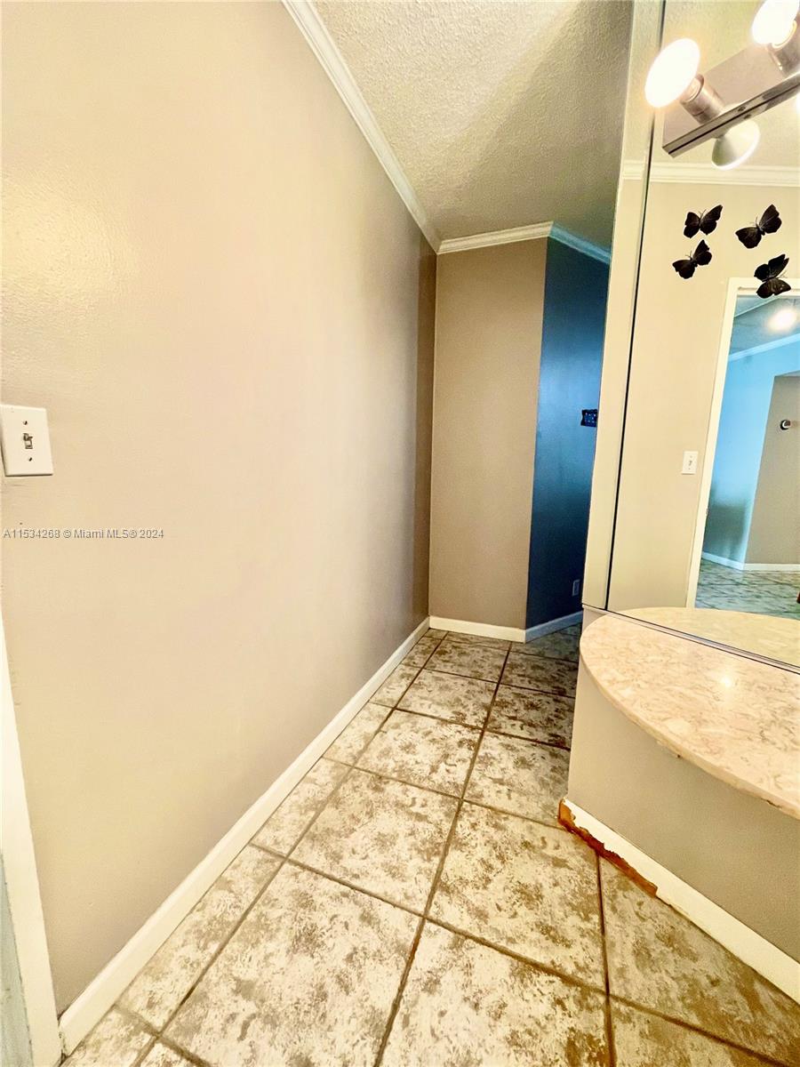 3725 S Ocean Dr 1115, Hollywood, Florida 33019, 1 Bedroom Bedrooms, ,1 BathroomBathrooms,Residentiallease,For Rent,3725 S Ocean Dr 1115,A11534268