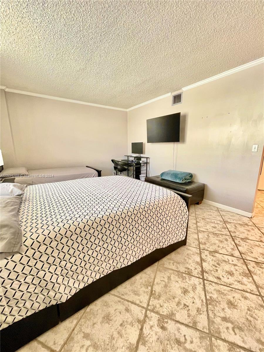 3725 S Ocean Dr 1115, Hollywood, Florida 33019, 1 Bedroom Bedrooms, ,1 BathroomBathrooms,Residentiallease,For Rent,3725 S Ocean Dr 1115,A11534268