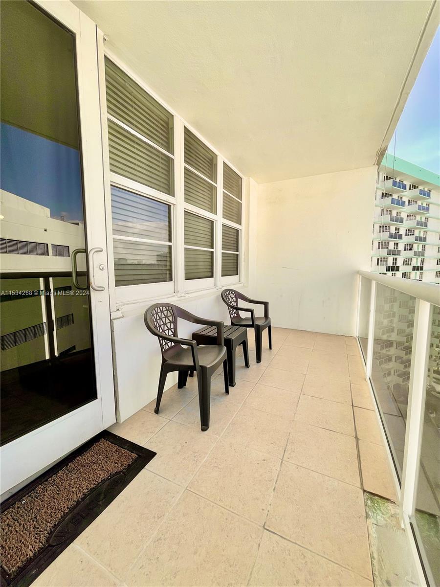 3725 S Ocean Dr 1115, Hollywood, Florida 33019, 1 Bedroom Bedrooms, ,1 BathroomBathrooms,Residentiallease,For Rent,3725 S Ocean Dr 1115,A11534268