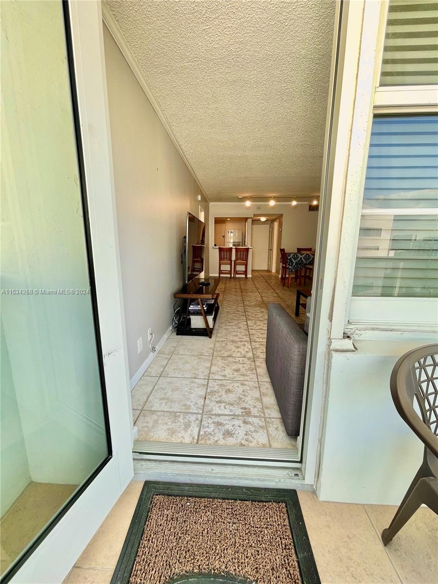 3725 S Ocean Dr 1115, Hollywood, Florida 33019, 1 Bedroom Bedrooms, ,1 BathroomBathrooms,Residentiallease,For Rent,3725 S Ocean Dr 1115,A11534268