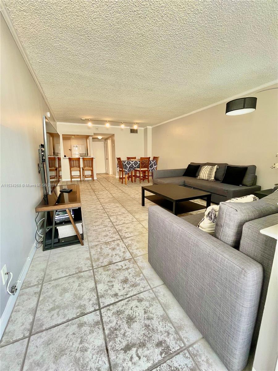 3725 S Ocean Dr 1115, Hollywood, Florida 33019, 1 Bedroom Bedrooms, ,1 BathroomBathrooms,Residentiallease,For Rent,3725 S Ocean Dr 1115,A11534268