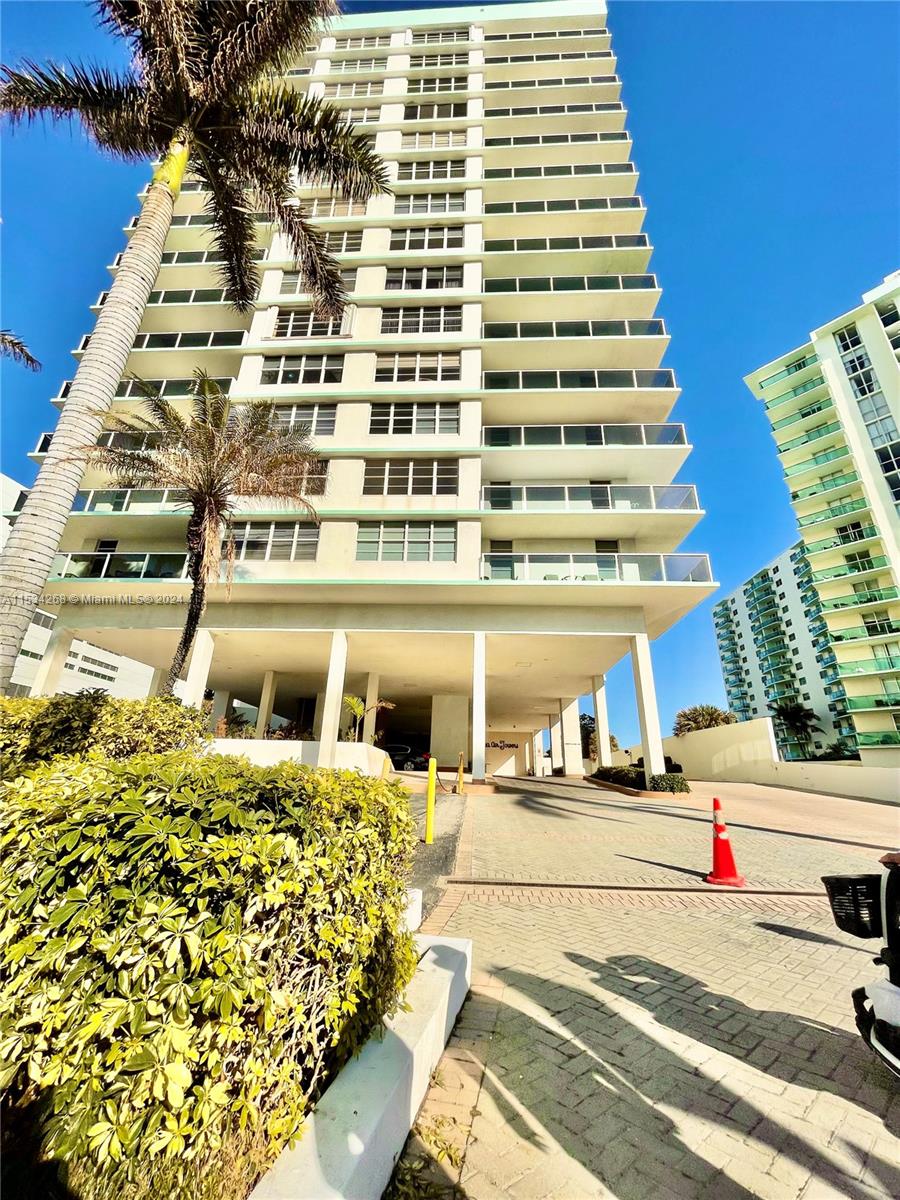3725 S Ocean Dr 1115, Hollywood, Florida 33019, 1 Bedroom Bedrooms, ,1 BathroomBathrooms,Residentiallease,For Rent,3725 S Ocean Dr 1115,A11534268