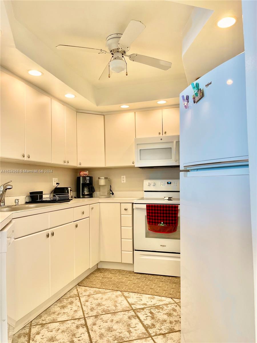 3725 S Ocean Dr 1115, Hollywood, Florida 33019, 1 Bedroom Bedrooms, ,1 BathroomBathrooms,Residentiallease,For Rent,3725 S Ocean Dr 1115,A11534268