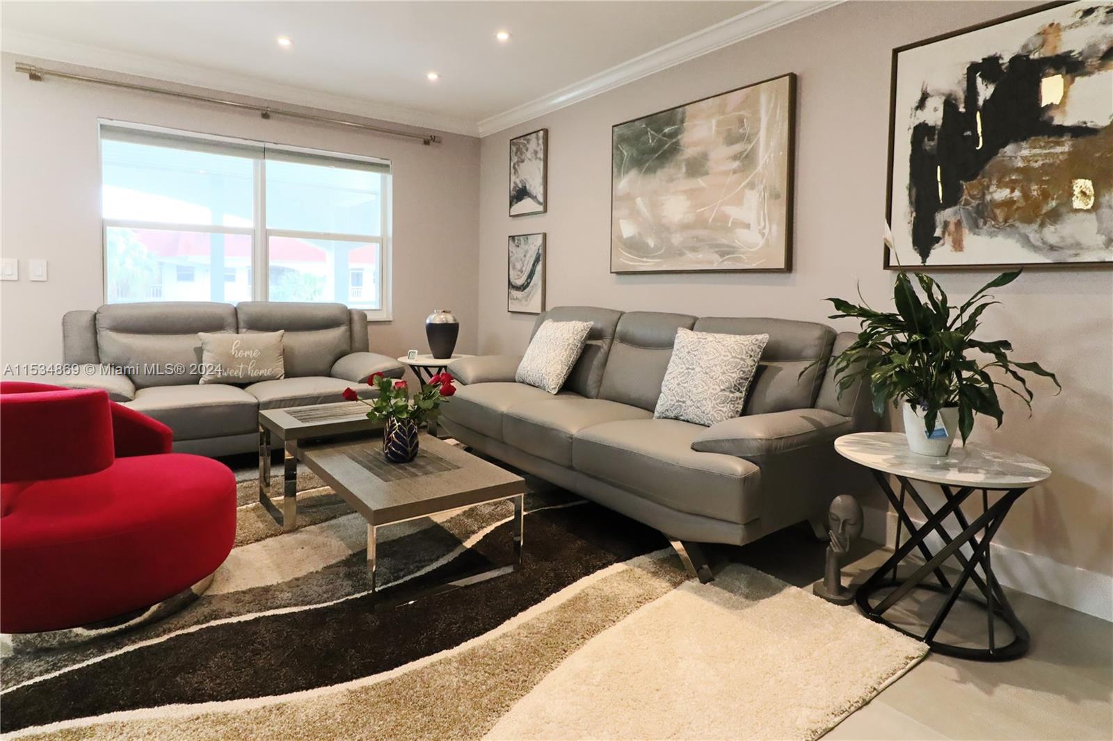 581 Blue Heron Dr 318-B, Hallandale Beach, Florida 33009, 2 Bedrooms Bedrooms, ,2 BathroomsBathrooms,Residential,For Sale,581 Blue Heron Dr 318-B,A11534869