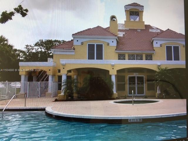 Undisclosed For Sale A11534880, FL
