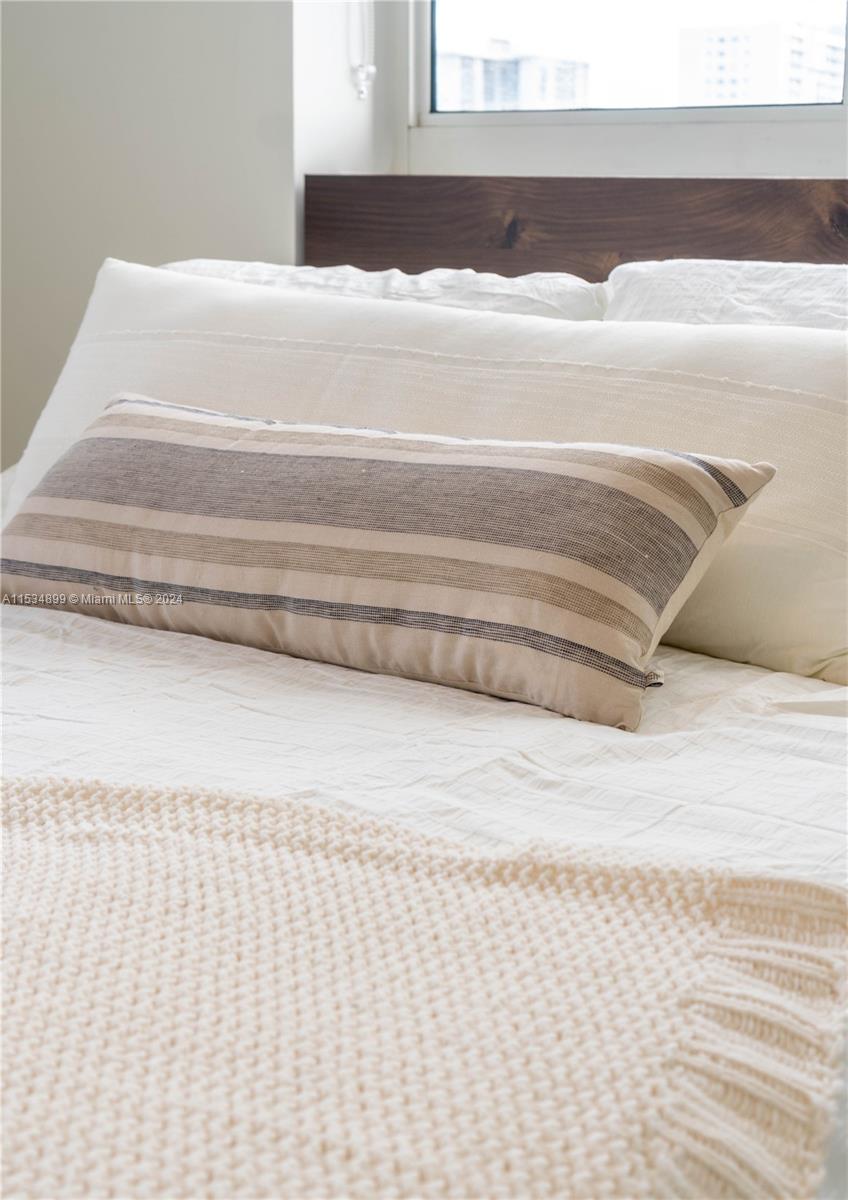 18800 NE 29th Ave 614, Aventura, Florida 33180, 3 Bedrooms Bedrooms, ,2 BathroomsBathrooms,Residentiallease,For Rent,18800 NE 29th Ave 614,A11534899