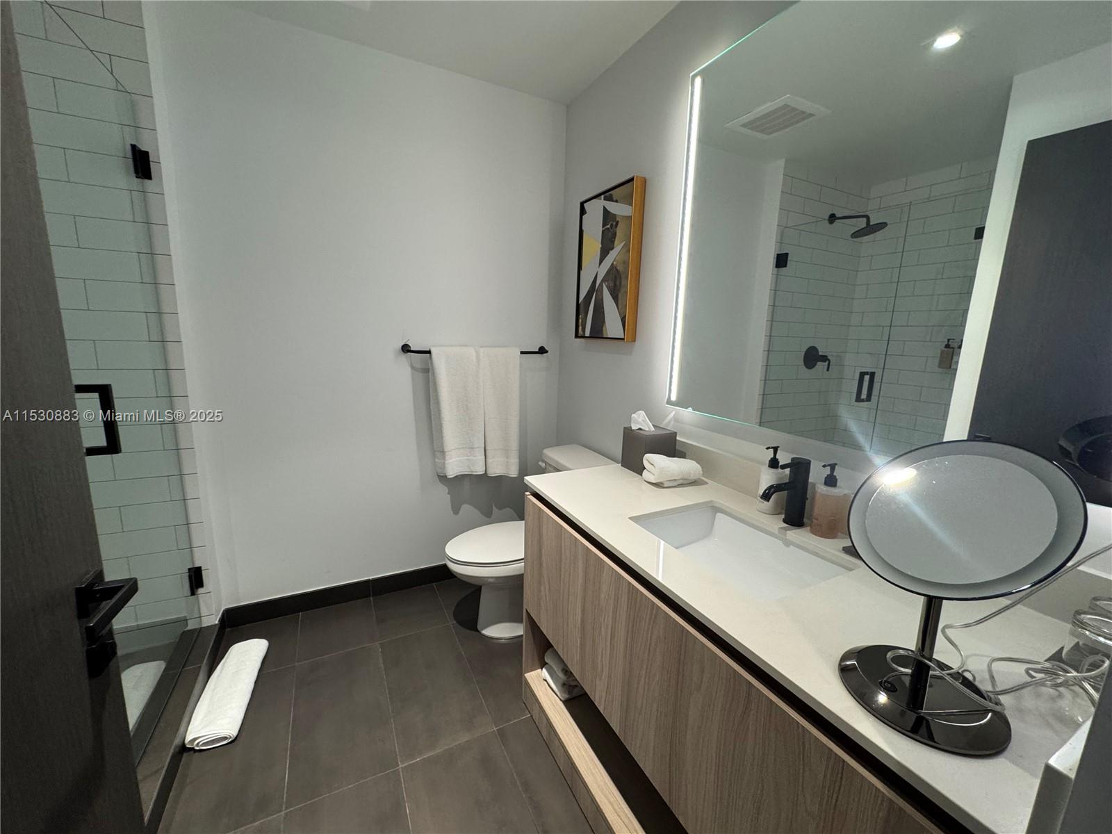 398 NE 5th St 3813, Miami, Florida 33132, ,1 BathroomBathrooms,Residential,For Sale,398 NE 5th St 3813,A11530883