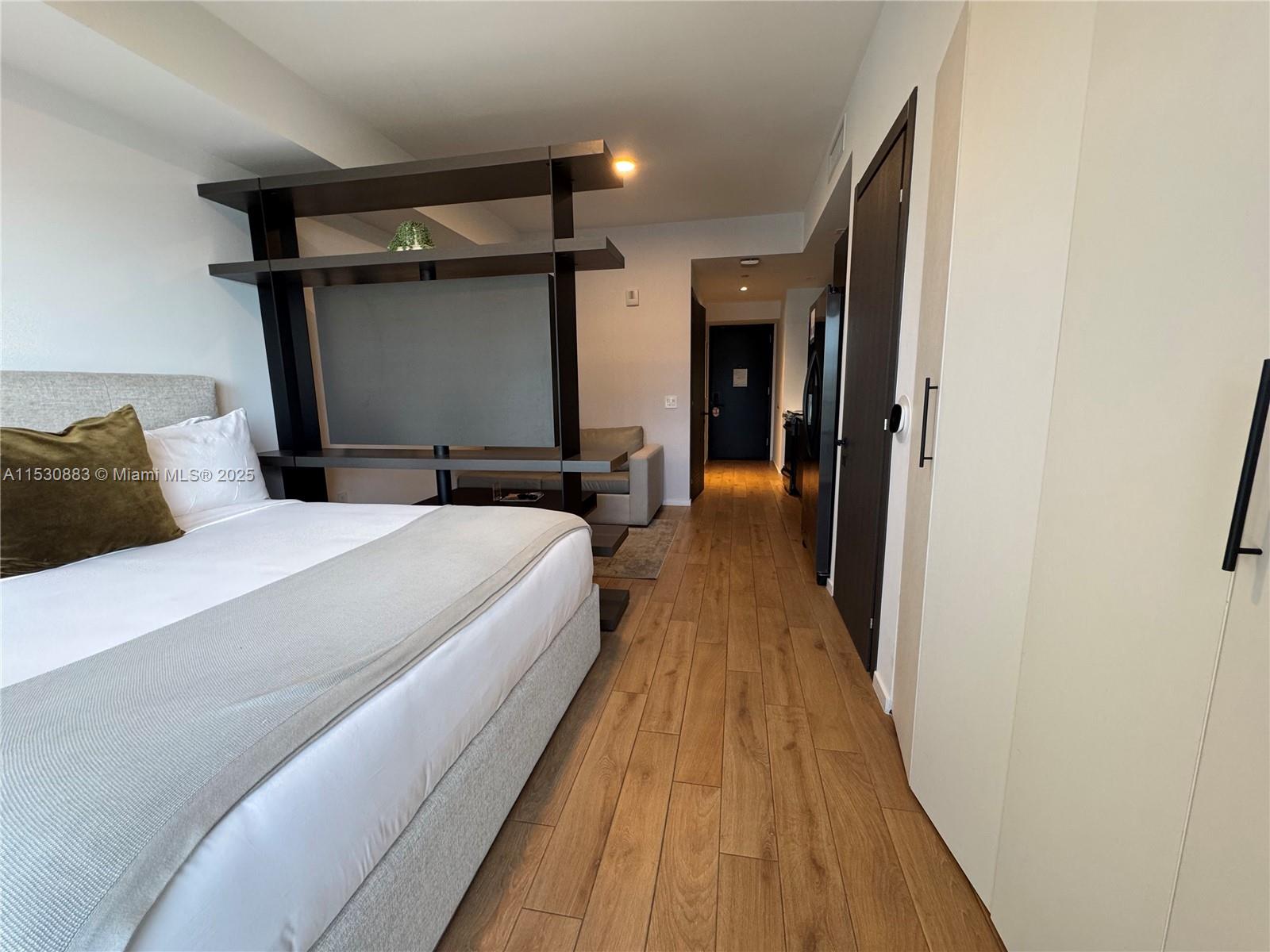 398 NE 5th St 3813, Miami, Florida 33132, ,1 BathroomBathrooms,Residential,For Sale,398 NE 5th St 3813,A11530883