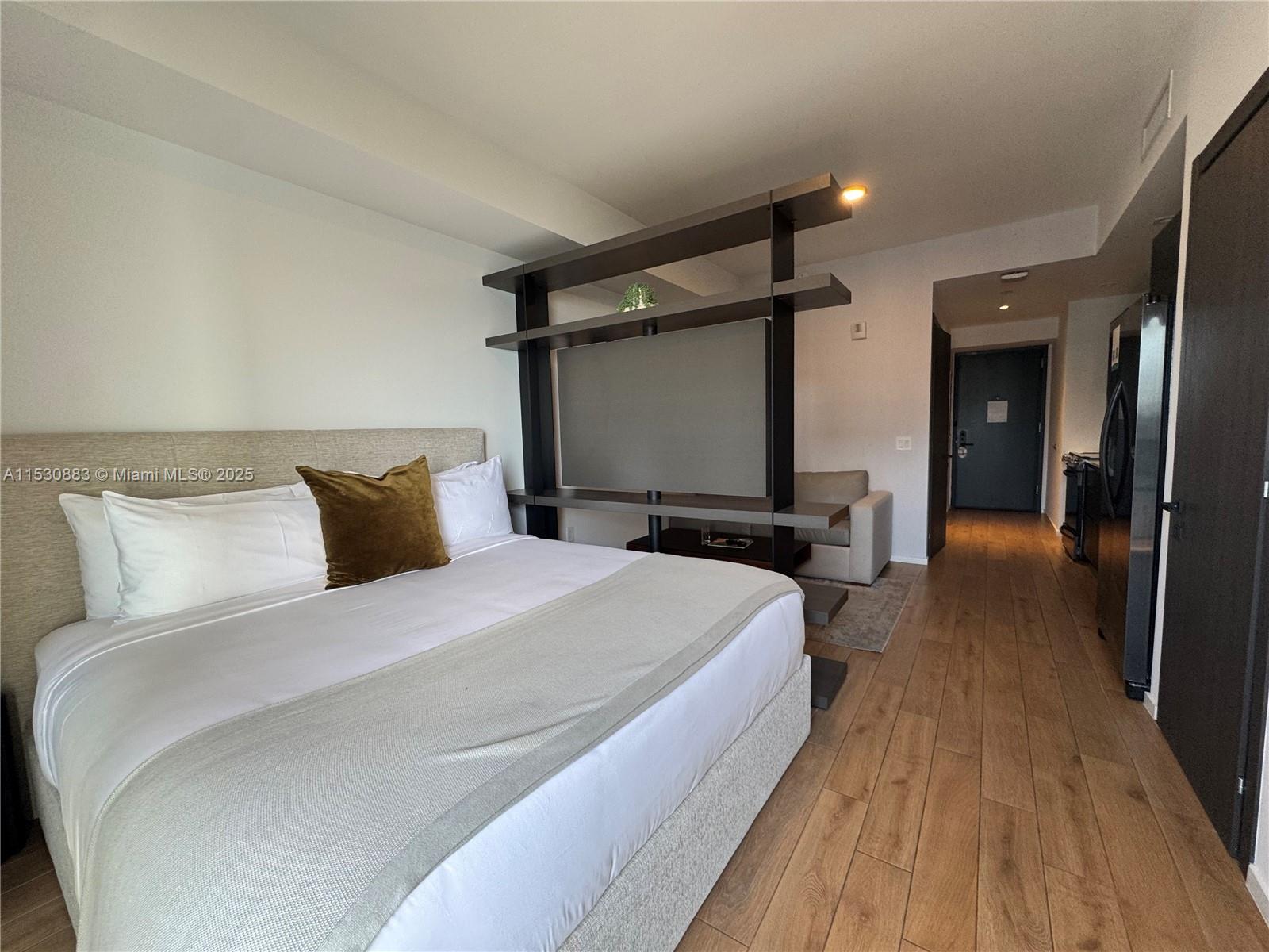 398 NE 5th St 3813, Miami, Florida 33132, ,1 BathroomBathrooms,Residential,For Sale,398 NE 5th St 3813,A11530883