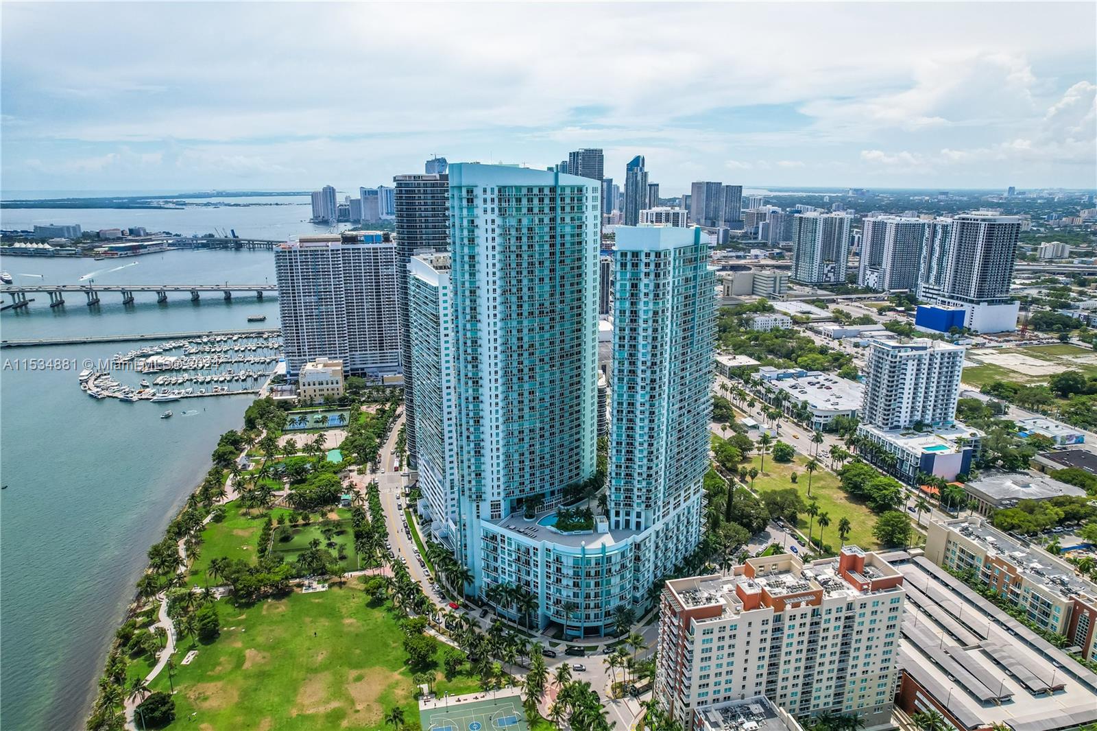 1900 N Bayshore Dr 2003, Miami, Florida 33132, 1 Bedroom Bedrooms, ,1 BathroomBathrooms,Residential,For Sale,1900 N Bayshore Dr 2003,A11534881