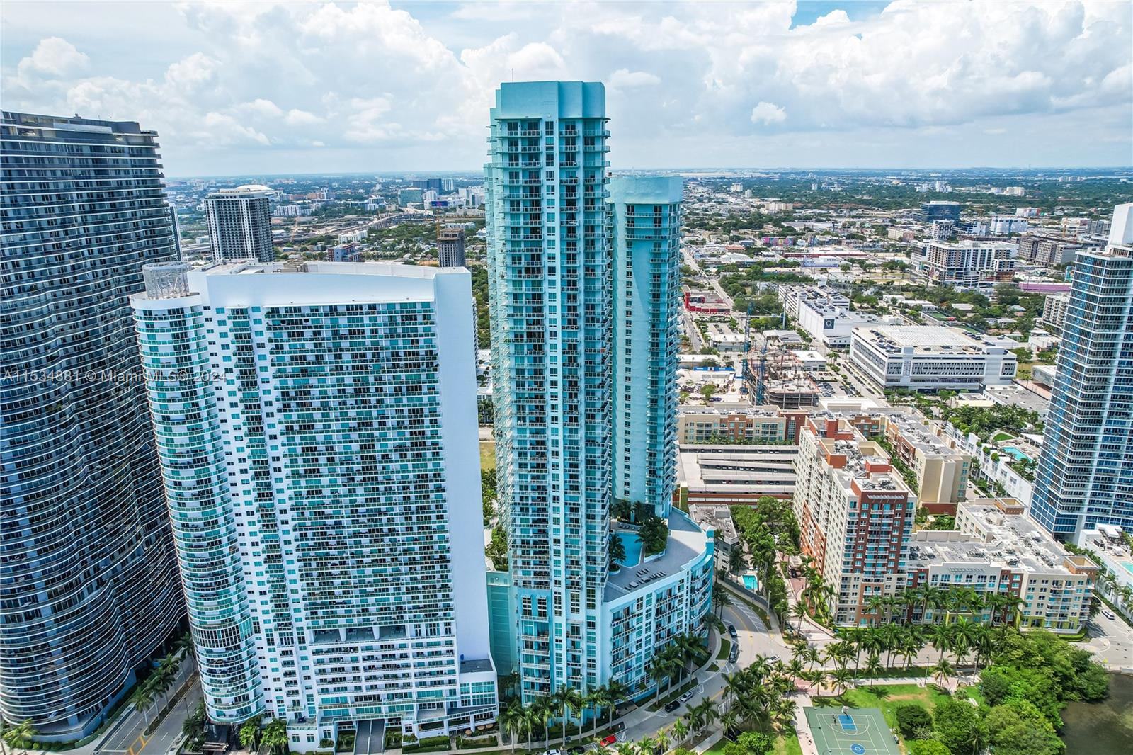 1900 N Bayshore Dr 2003, Miami, Florida 33132, 1 Bedroom Bedrooms, ,1 BathroomBathrooms,Residential,For Sale,1900 N Bayshore Dr 2003,A11534881