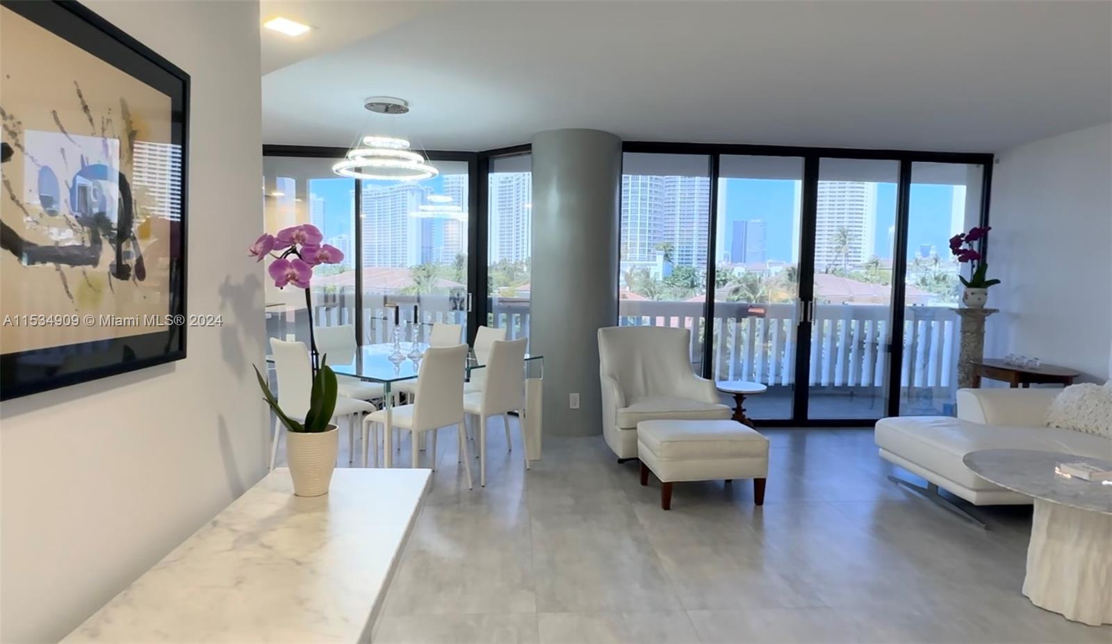 1000 Island Blvd, Aventura, FL, 33160 United States, 3 Bedrooms Bedrooms, ,2 BathroomsBathrooms,Residential,For Sale,Island Blvd,A11534909