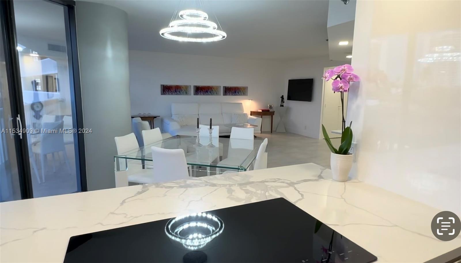 1000 Island Blvd, Aventura, FL, 33160 United States, 3 Bedrooms Bedrooms, ,2 BathroomsBathrooms,Residential,For Sale,Island Blvd,A11534909