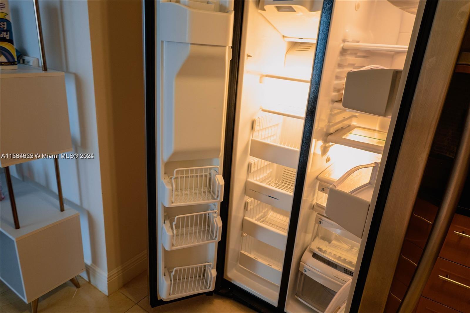 6365 Collins Ave 2710, Miami Beach, Florida 33141, 1 Bedroom Bedrooms, ,1 BathroomBathrooms,Residentiallease,For Rent,6365 Collins Ave 2710,A11534922