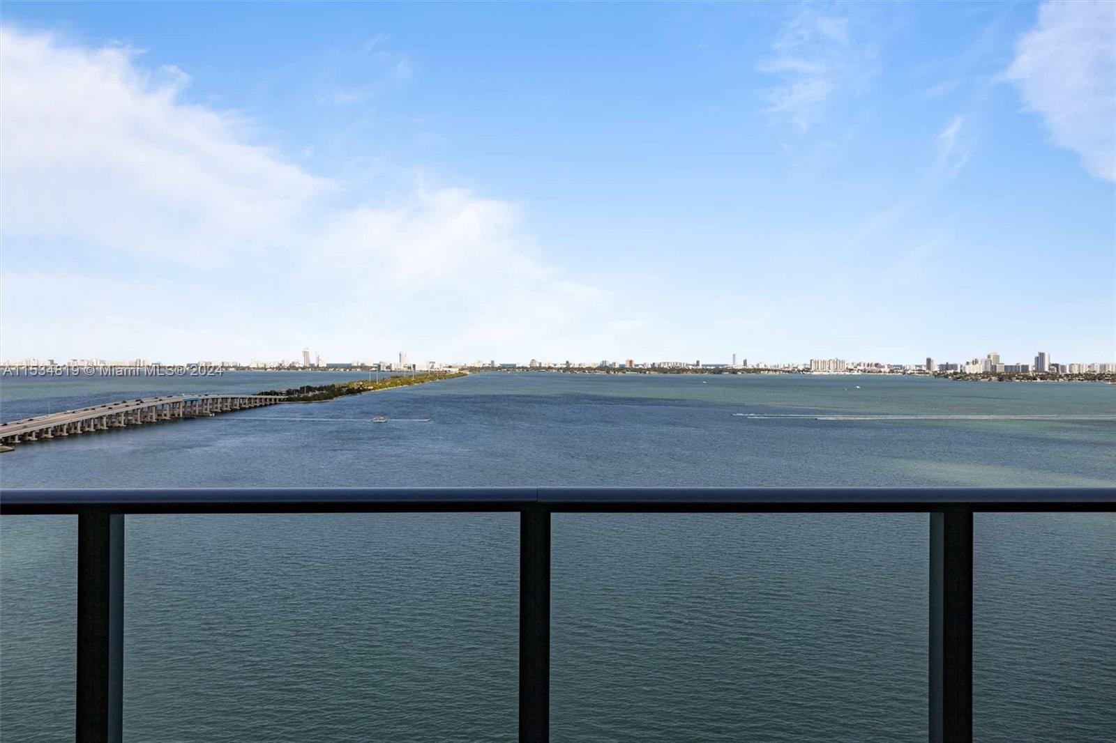 3131 NE 7th Ave 2004, Miami, Florida 33137, 3 Bedrooms Bedrooms, ,3 BathroomsBathrooms,Residentiallease,For Rent,3131 NE 7th Ave 2004,A11534819