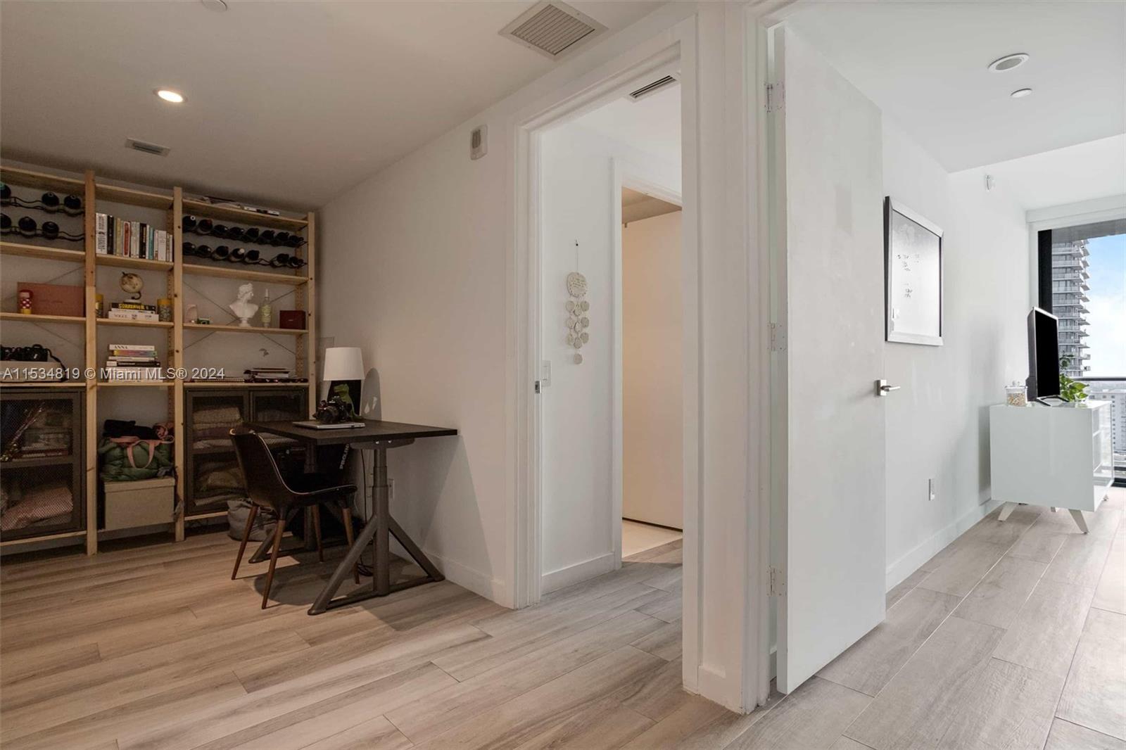 3131 NE 7th Ave 2004, Miami, Florida 33137, 3 Bedrooms Bedrooms, ,3 BathroomsBathrooms,Residentiallease,For Rent,3131 NE 7th Ave 2004,A11534819