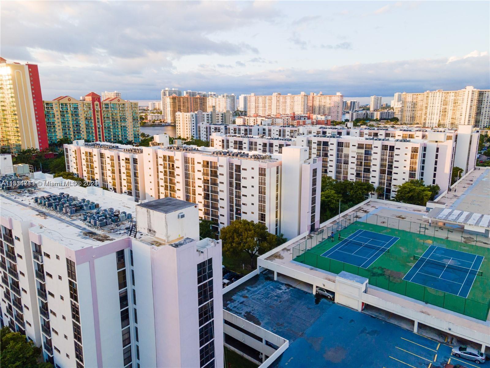 16919 Bay Rd, Sunny Isles Beach, FL, 33160 United States, 1 Bedroom Bedrooms, ,1 BathroomBathrooms,Residential,For Sale,Bay Rd,A11534713