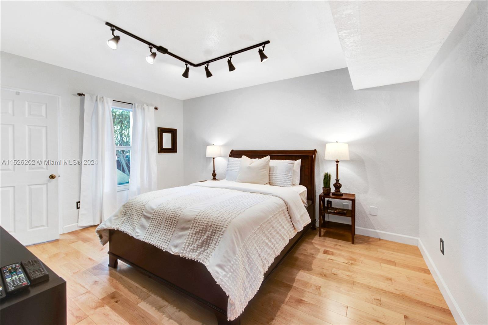 100 26th Rd, Miami, FL, 33129 United States, 5 Bedrooms Bedrooms, ,5 BathroomsBathrooms,Residential,For Sale,26th Rd,A11526202